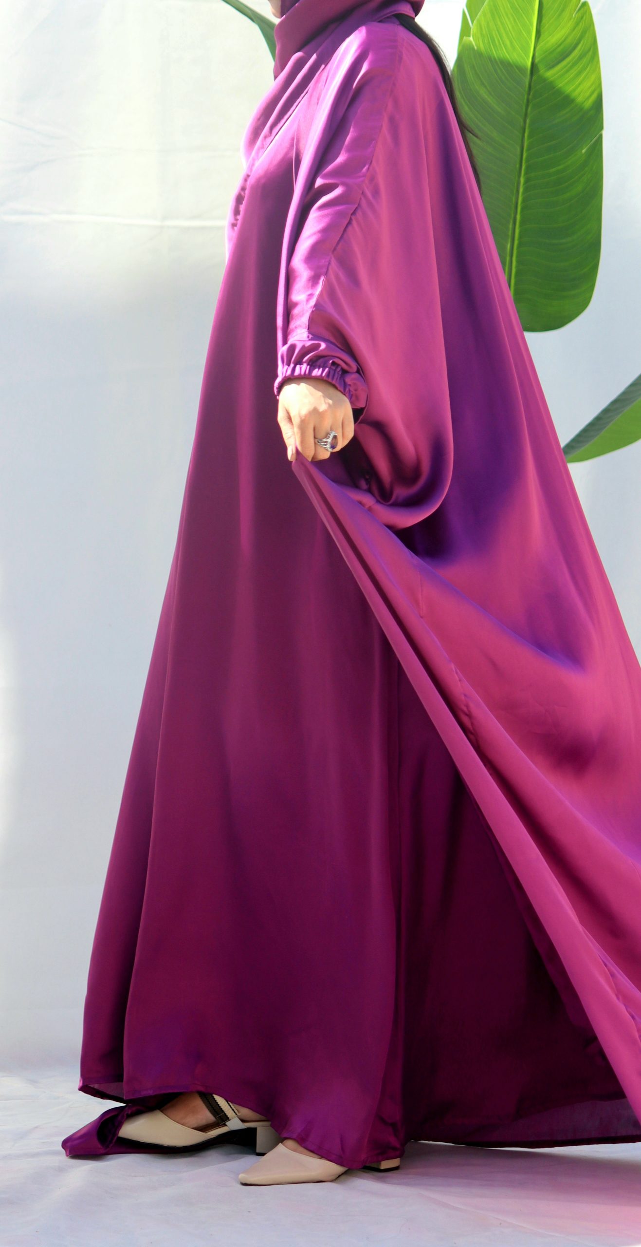 Lilac Whisper Abaya | Suhaaf