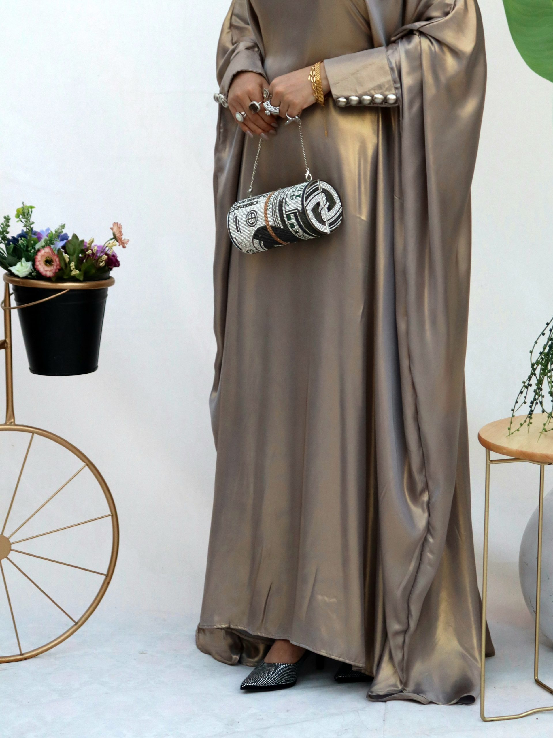 Lunar Grey Abaya | Suhaaf